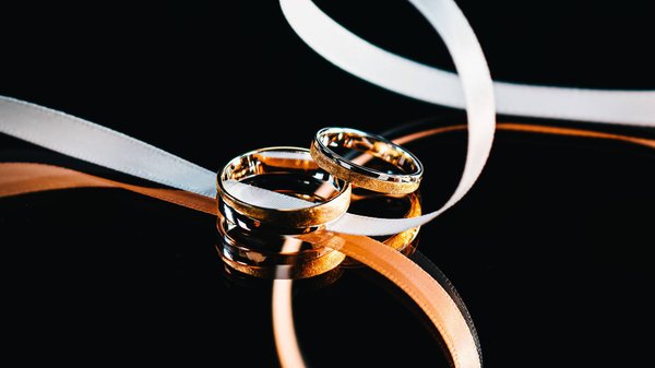 Le charme et l'authenticité de la carte de remerciements personnalisée de mariage